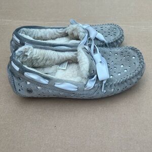 Grey ugg moccasin